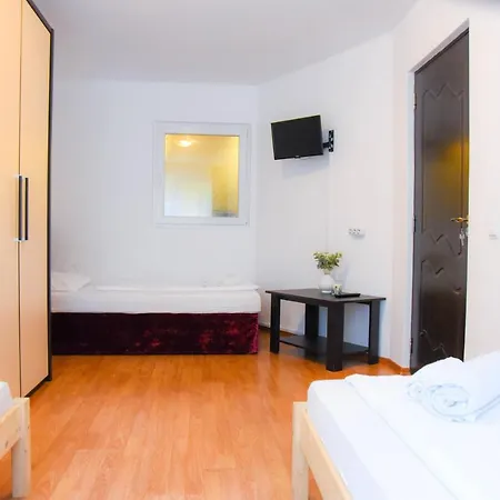 Guest house Do Step 2*